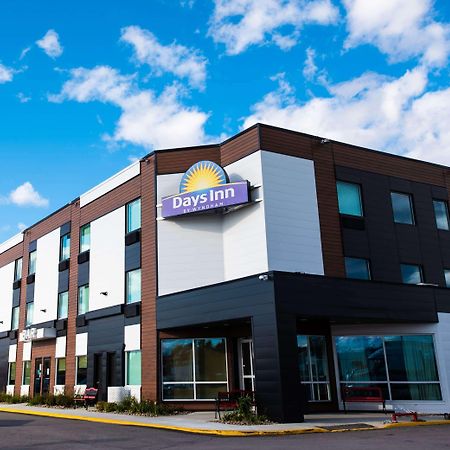 Days Inn By Wyndham Berthierville Exteriér fotografie